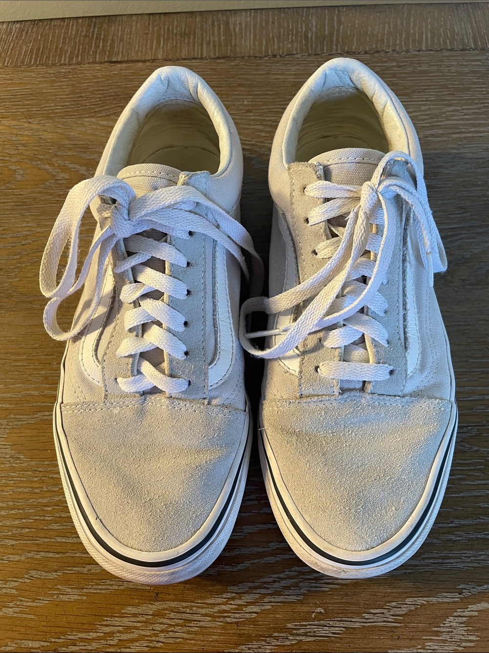 Vans Low-Top Suede Sneakers in Light Gray and White